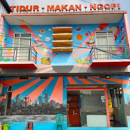 Budi House & Food Station Bandung Exterior photo